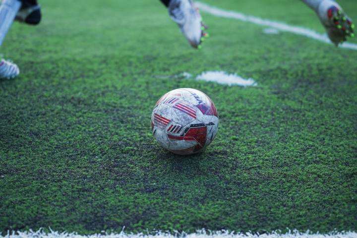 3位旧将现身世界杯：2锋霸上演国安德比，昔日“吐饼王”单挑C罗